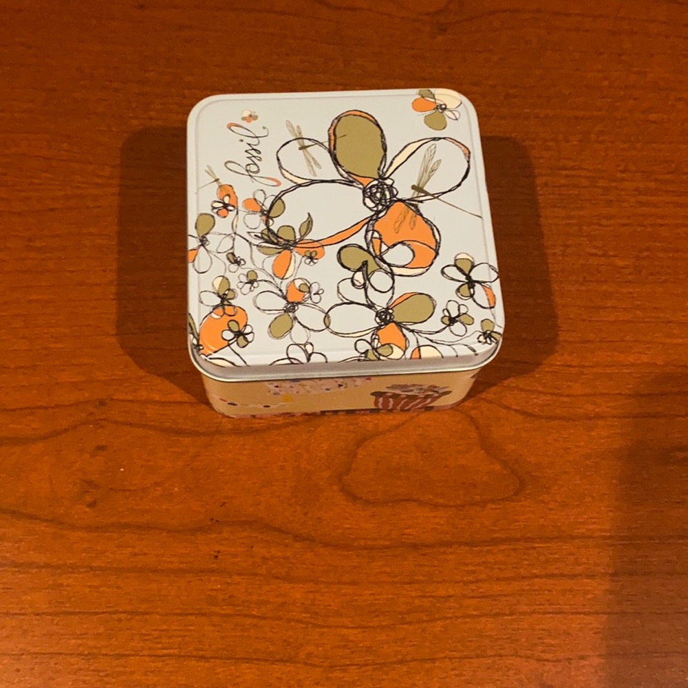 Fossil watch box